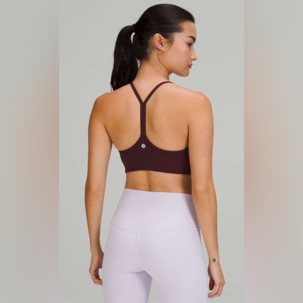 NWOT Lululemon Flow Y Wrap-Front High-Neck Bra *Light Support, B/C Cup
Cassis